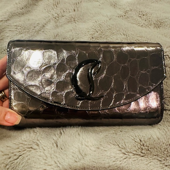 Christian Louboutin bag - Picture 4 of 12